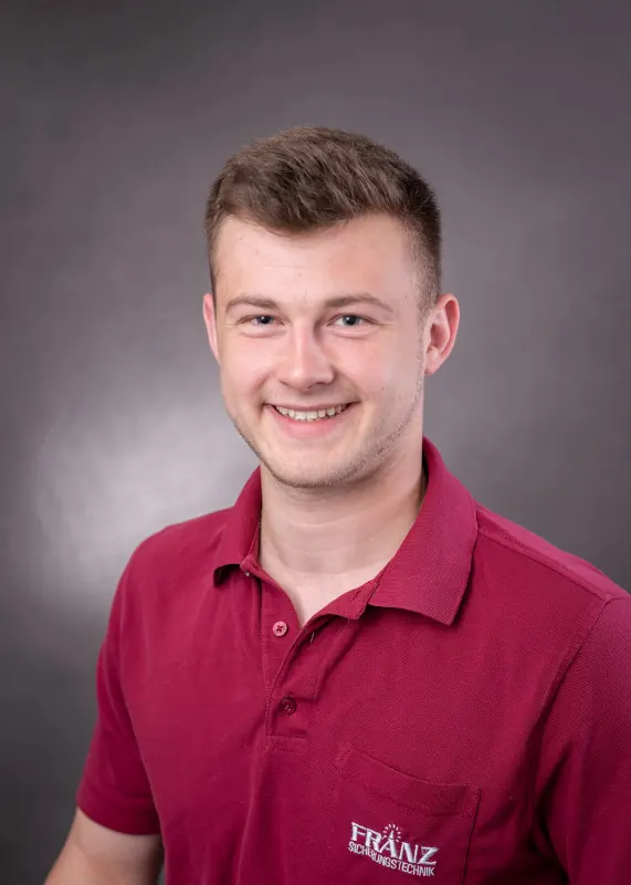 Franz Sicherungstechnik Techniker Elias Rembeck